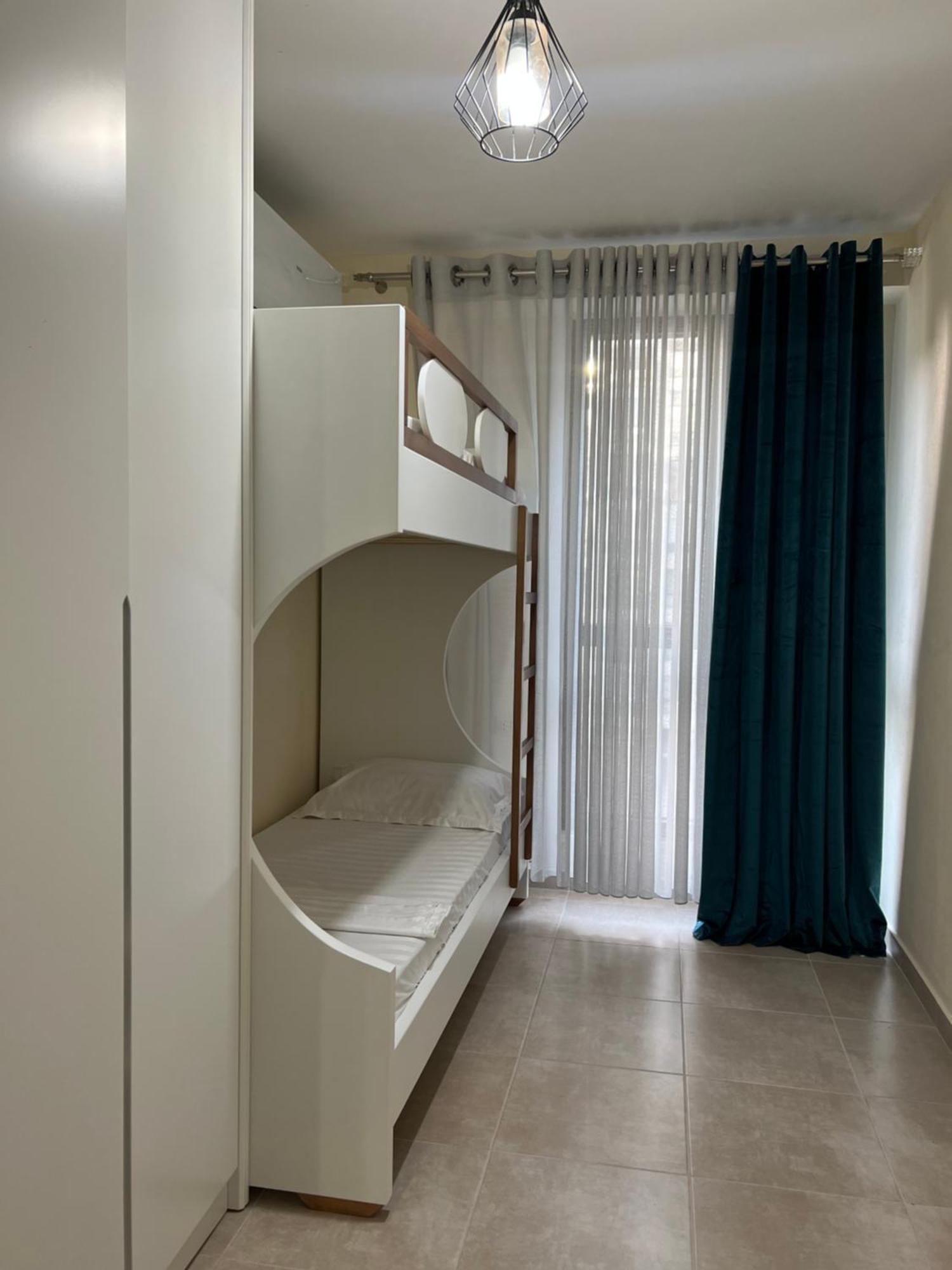 Cozy Apartmens 2 * Tirana